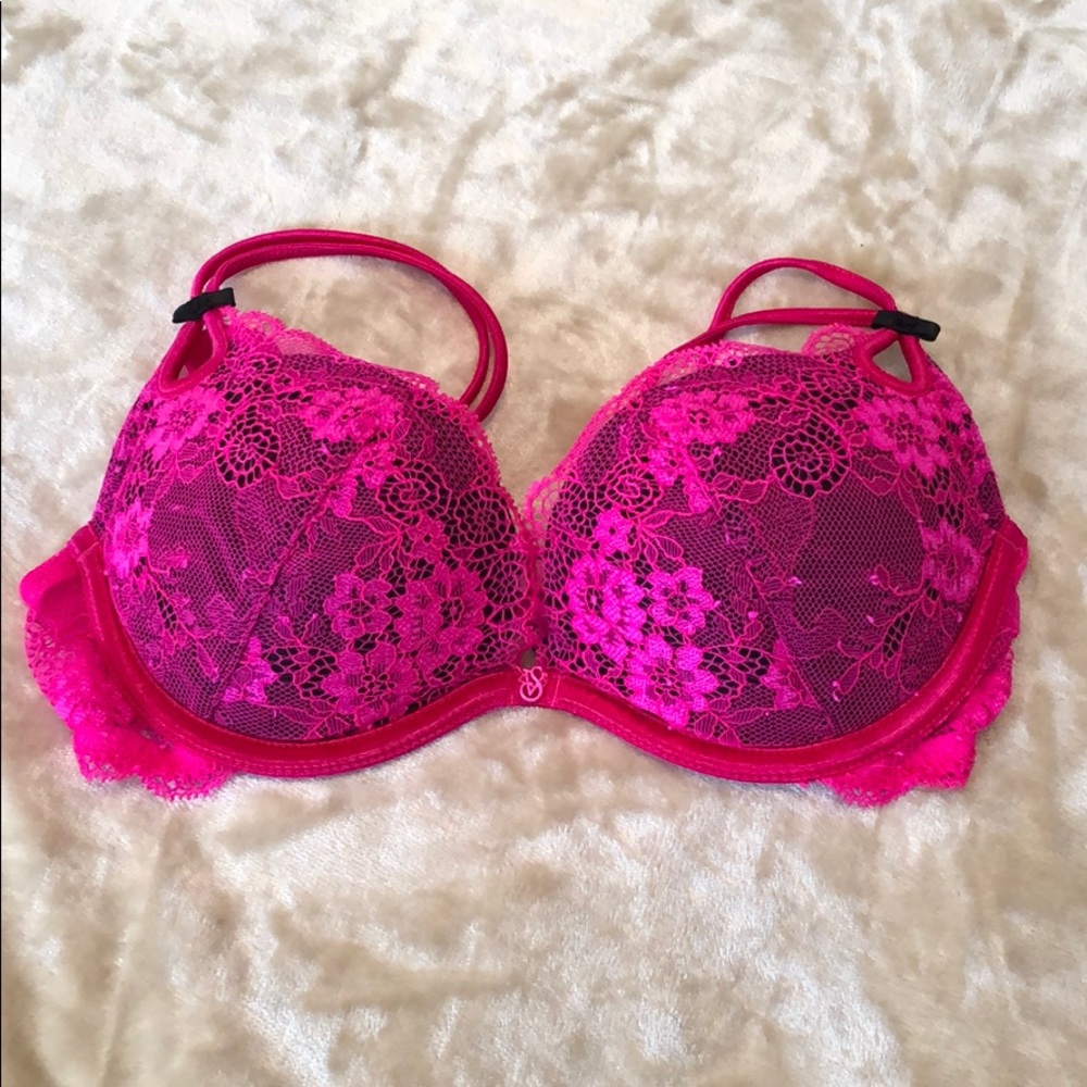 VS Gorgeous Collection Pink Lace Bra, 32B